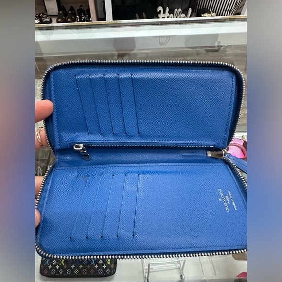 LOUIS VUITTON Damier Graphite Blue Vasco Zippy Wallet - Picture 7 of 9